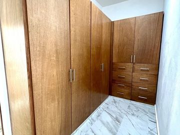 Venta de Casa en Coto Privado 3 Real Hacienda en Colima con Terraza y Alberca
