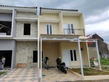 Rumah 2 lantai strategis dekat kampus UI Depok