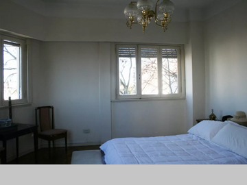 Departamento en Venta en Floresta amplios 4 ambientes 3 baños 143 m2 c dependencia + balcón – Rivadavia 8400