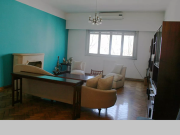 Departamento en Venta en Floresta amplios 4 ambientes 3 baños 143 m2 c dependencia + balcón – Rivadavia 8400
