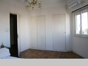 Departamento en Venta en Floresta amplios 4 ambientes 3 baños 143 m2 c dependencia + balcón – Rivadavia 8400