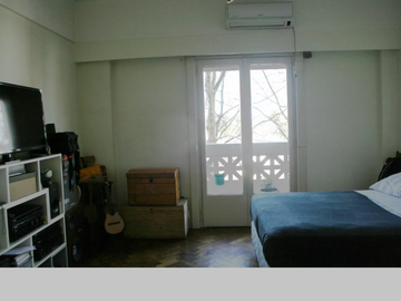 Departamento en Venta en Floresta amplios 4 ambientes 3 baños 143 m2 c dependencia + balcón – Rivadavia 8400