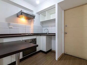 Departamento en venta de 1 dorm. en Estación Central