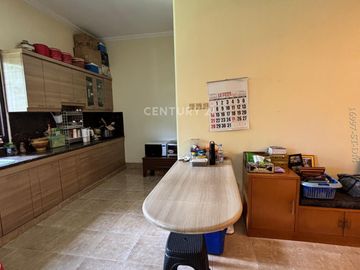 Dijual Rumah Nuansa Batavia Townhouse Cinere