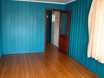 Casa en venta de 3 dorm, muy cerca Hospital Herminda Martin