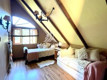 Parcela arriendo 4 dormitorios 3 baños en precioso terreno.