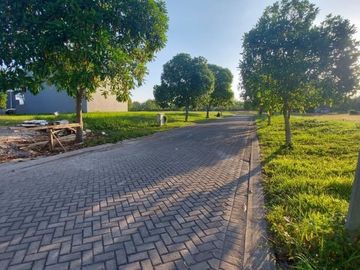 [ BUYER ONLY ) Dijual Rumah New + Swimming Pool / Kolam Renang Waterfront Citraland Minimalis Gress 3 Lantai