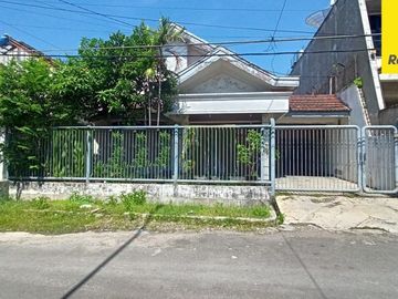 Dijual Rumah di Dharmahusada Indah Tengah, Surabaya