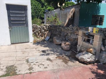 Tres construcciones para remodelar con amplio terreno Comisaria San Pedro Chimay, Merida Yucatan