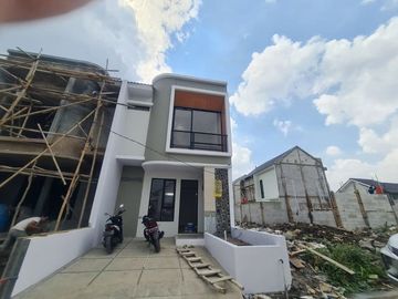 Rumah Dijual Di Ciwastra Dekat Stasiun Kereta Cepat Bandung