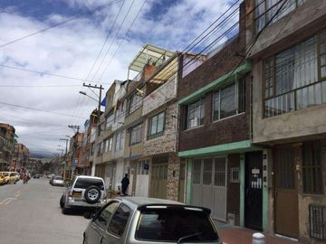 SE VENDE CASA COMERCIAL CATALINA II SECTOR, KENNEDY BOGOTA