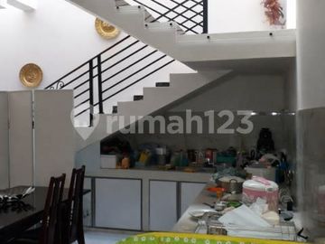 Dijual Rumah di Sunrise Garden