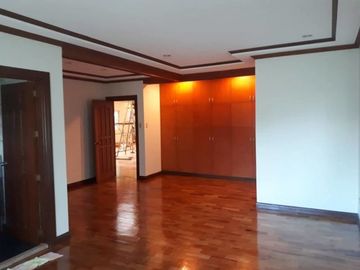 Spacious House with 3 Bedroom for RENT in Angeles City