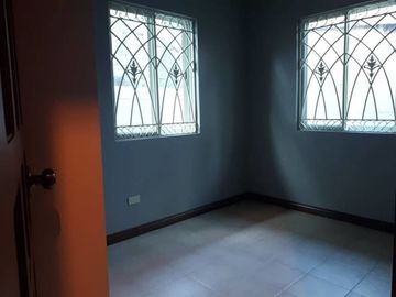 Spacious House with 3 Bedroom for RENT in Angeles City