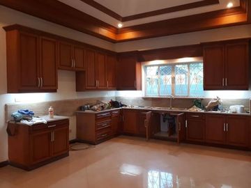 Spacious House with 3 Bedroom for RENT in Angeles City