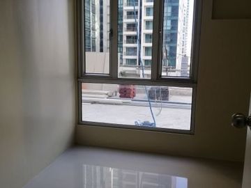 FOR SALE: 2 BR Condominium in Montane BGC, Taguig