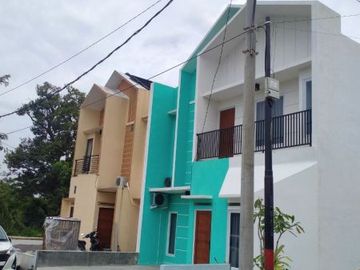 Rumah 2 Lantai Hook Dengan Bonus Balcony Garden Plus View Gunung