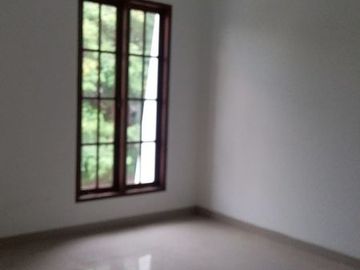Rmh cluster mewah siap huni jagakarsa,jaksel