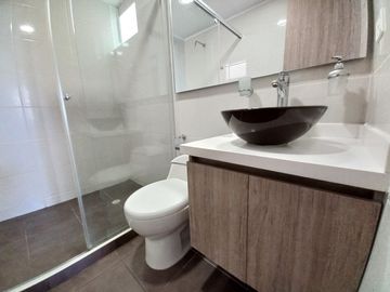 apartamento en venta en conjunto residencial portobello  piso 7. Cod V13337