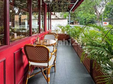 For Sale Bangunan Cafe Cipete Selatan, Cilandak Jaksel Posisi Hook Ada Jalan Gang Buntu Pas Jalan Menanjak Prime Area Penghubung Antara Jl. Antasari,