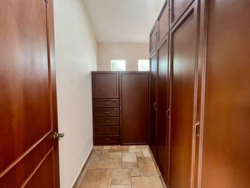 CASA EN VENTA EN EL DORADO AL LADO DEL RO | ARLETTE FLORES