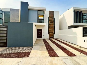 Casa en Venta en Lomas del Sol