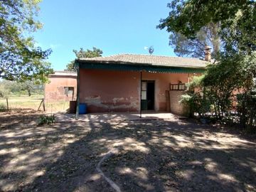 CHACRA PARQUIZADA, CON CASA, CAPILLA, PILETA! OPORTUNIDAD!