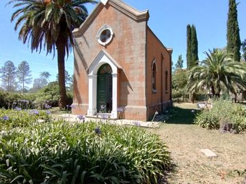 CHACRA PARQUIZADA, CON CASA, CAPILLA, PILETA! OPORTUNIDAD!