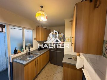 Casa en venta de 4 dorm. en Curicó (39697)
