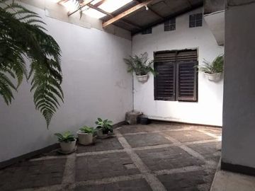Disewakan Gudang di Holis Cocok untuk Usaha