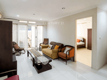 Dijual Rumah Strategis Harga Menarik Di Bintaro Sektor 3