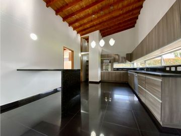 Casa Campestre Parcelacion Llanogrande