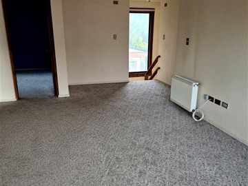 Casa en venta de 5 dorm. en Los Angeles