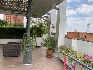 apartamento en venta en cristales. Cod V107339