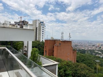 apartamento en venta en cristales. Cod V107339