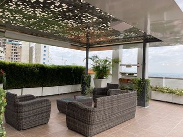 apartamento en venta en cristales. Cod V107339