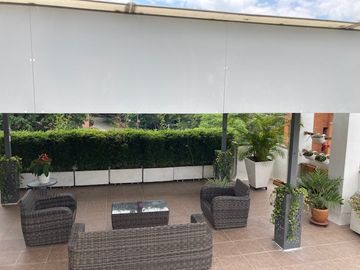 apartamento en venta en cristales. Cod V107339