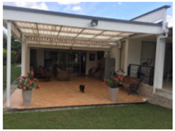 VENTA de CASAS en PEREIRA