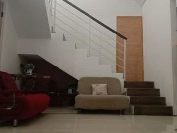 DIJUAL CEPAT RUMAH BARU RENOVASI SIAP HUNI DI MEDANG LESTARI