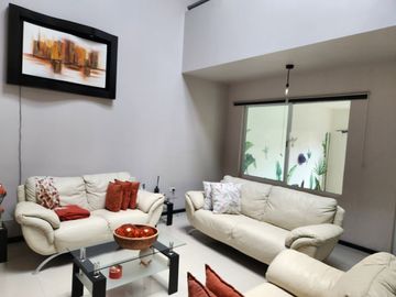 Casa en Venta en Satelite - Zona Sur