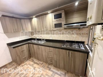 apartamento en arriendo en candelaria. Cod A70266