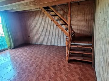 Casa en venta de 3 dorm. en Los Angeles