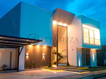 casa en venta en bocono. Cod V2889
