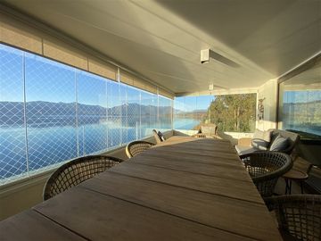 Exclusivo Departamento en Venta con Vista al Lago | Pucón