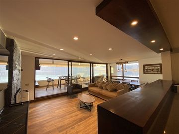 Exclusivo Departamento en Venta con Vista al Lago | Pucón