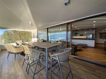Exclusivo Departamento en Venta con Vista al Lago | Pucón