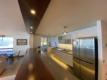 Exclusivo Departamento en Venta con Vista al Lago | Pucón