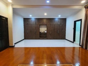 Villa Jalan Sultan Hasanuddin (dekat Jalan Iskandar Muda) Medan