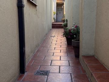 Casa PH en venta en Lanus Este