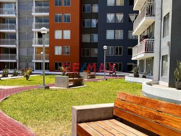 Dpto 1303 vista exterior, en condominio Festiva
Area 70.21 m2
Calle Casapalca con Av Arica. Cercado de Lima
Area 67.93 m2
- Sala comedor con salid